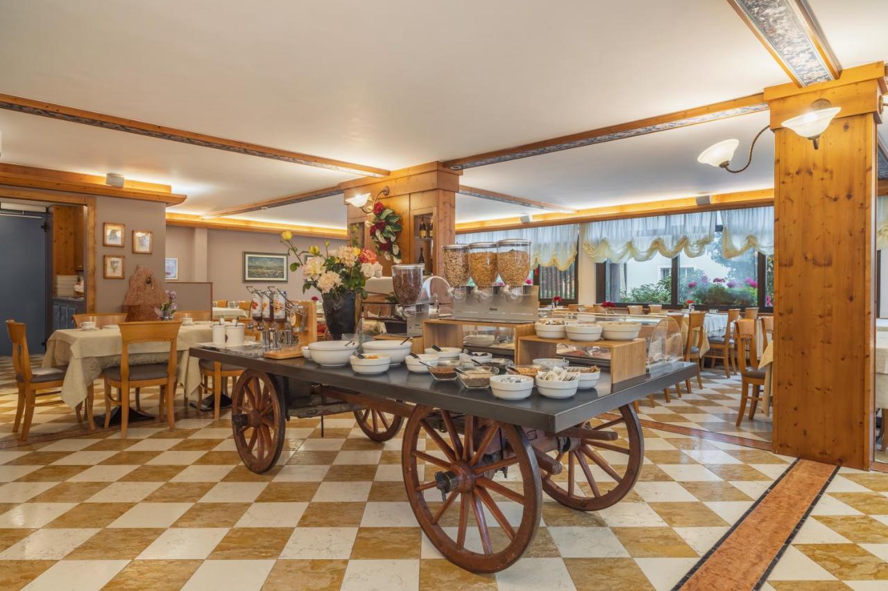 Pippo Hotel Terzolas Экстерьер фото