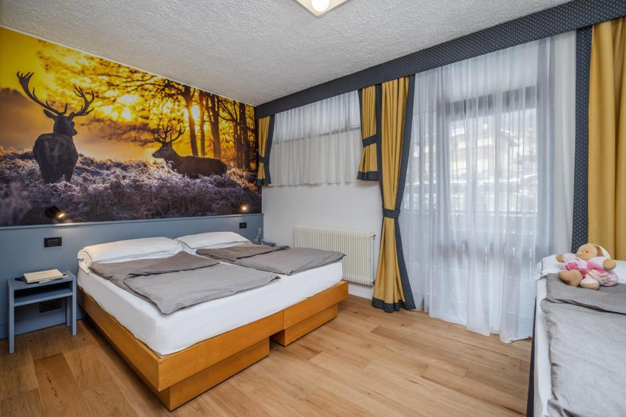 Pippo Hotel Terzolas Экстерьер фото
